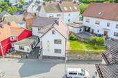 Aufnahme aus der Vogelperspektive - Einfamilienhaus mit 171,00 m² in Dautphetal zum Kaufen