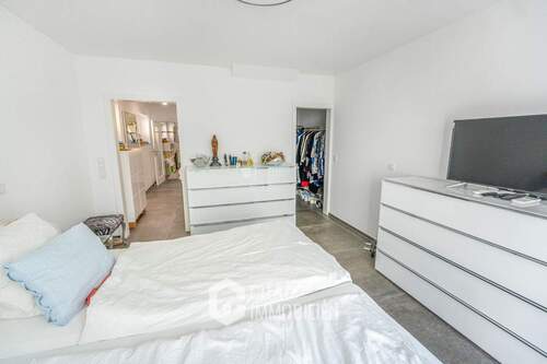 OG1 Schlafzimmer - 