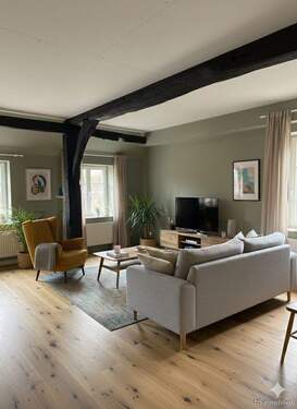 Wohnbereich - 2-Zimmer-Wohnung im Erdgeschoss mit Terrasse und Blick ins Grüne