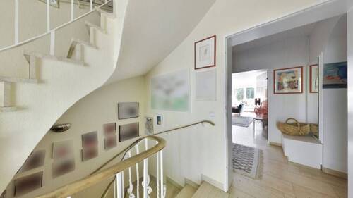 Wohnhaus_Treppenhaus - 