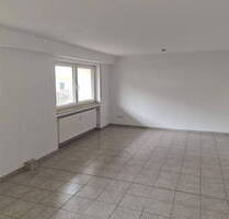 Erdgeschoss- Wohnung + EBK - 650,00 EUR Kaltmiete, ca.  110,00 m² Wohnfläche in Sinntal (PLZ: 36391) Weiperz