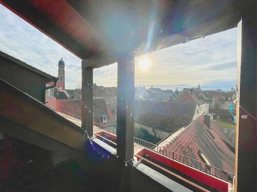 Loggia mit wunderschönem Ausblick - 3 Zimmer Etagenwohnung zum Kaufen in Amberg