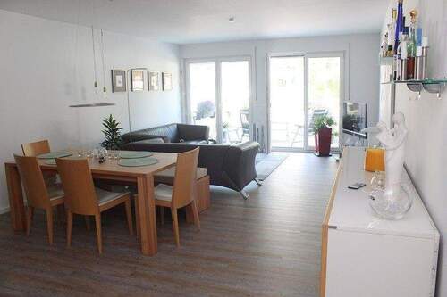 Wohn und Esszimmer - Top Modern - sehr gepflegte und komfortable 3-Zimmer-Wohnung am Rande des Burgbergs