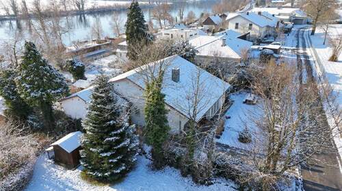 Ansicht nach Süden auf Rhein und Landschaft - 5 Zimmer Einfamilienhaus zum Kaufen in Büsingen am Hochrhein