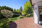 Terrasse mit Gartenblick - 