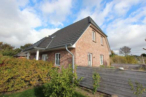 Bild 2 - 5 Zimmer Einfamilienhaus zum Kaufen in Süderlügum