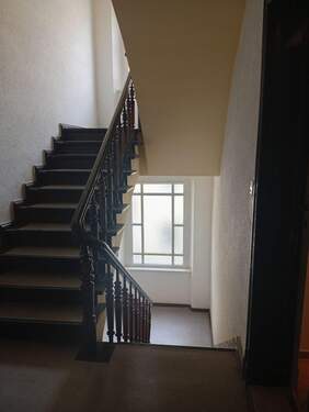 Treppenhaus.jpg - Etagenwohnung in Berlin