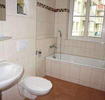 Frei ab 1.5.26 - 4. OG ohne Schrägen wg-gerecht ..Bad mit Fenster u.v.m. - Chemnitz Lutherviertel