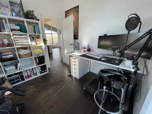 Büro.jpg - 