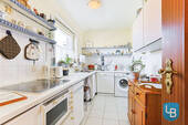 Küche mit Waschmaschinenanschluss - 2 Zimmer Etagenwohnung in Oldenburg