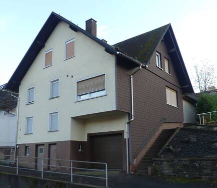 Straßenansicht - 9 Zimmer Einfamilienhaus zum Kaufen in Dietzhölztal