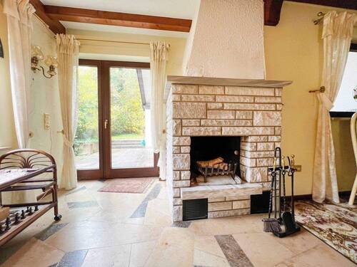 Kamin mit Zugang zur 2. Terrasse - 