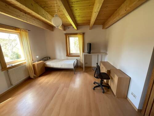 Zimmer 1 - Etagenwohnung mit 80,00 m&sup2; in Clausthal-Zellerfeld zur Miete