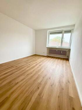 Geräumiges Schlafzimmer - 