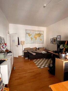 Wohnzimmer - Etagenwohnung mit 98,00 m² in Nürnberg zur Miete