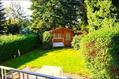 Garten linke Seite - 