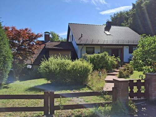 Straßenansicht.jpg - 