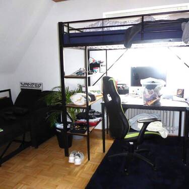 Arbeitszimmer - 