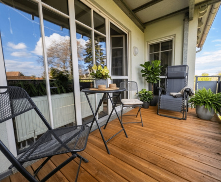 schöner Balkon - .. lädt zum Ausruhen ein.. - 