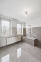 Badezimmer 1.OG - Hochkant.jpg - 