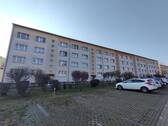 Hausansicht - ZWEI ZIMMER in beliebter LAGE - 340,00&nbsp;EUR Kaltmiete, ca.&nbsp; 46,60&nbsp;m&sup2;&nbsp;Wohnfl&auml;che