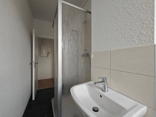 Tageslichtbad mit Dusche - 