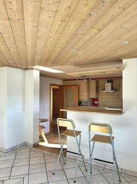 Obergeschoss: Küche mit Theke - 