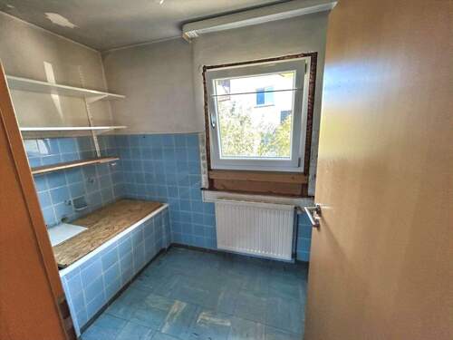 Obergeschoss: vorbereiteter Hauswirtschaftsraum - 