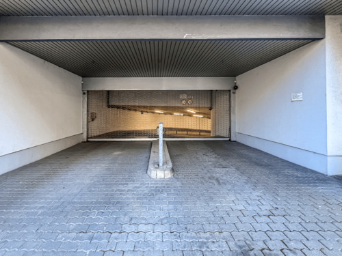 Garage - 
