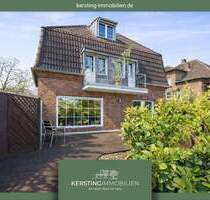 Krefeld-Bockum! Modernisierter Altbautraum mit 60m² Sonnen-Terrasse und Garage in Zoo-Lage! - Krefeld / Bockum