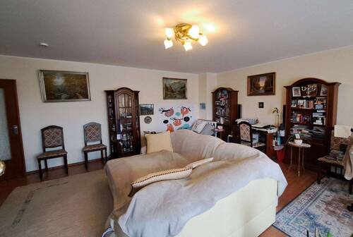 Wohnzimmer - 2 Zimmer Etagenwohnung zum Kaufen in Stockdorf
