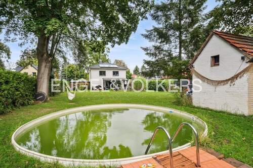 Südgarten mit Pool - 