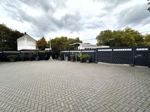 Grundstück - 1 Zimmer Mehrfamilienhaus, Wohnhaus zum Kaufen in Gelsenkirchen