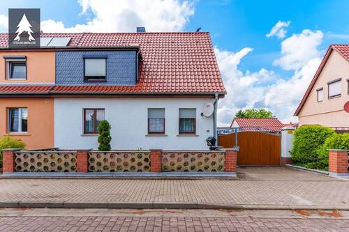 Haus - 5 Zimmer Doppelhaushälfte zum Kaufen in Hoym