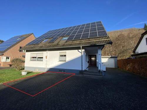 Stellplatz - Etagenwohnung mit 83,00 m² in Schleiden / Gemünd zur Miete