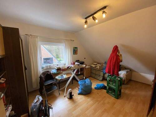 Büro / Kinderzimmer - 