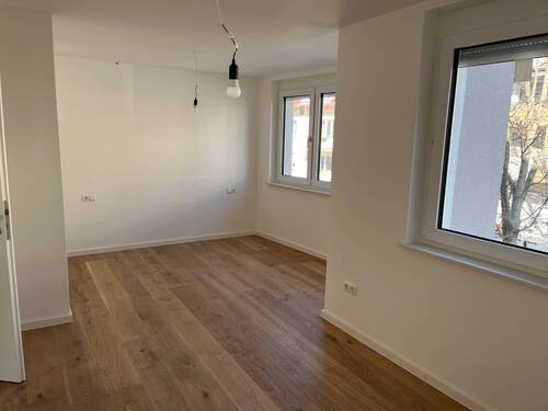 2008.jpg - 2 Zimmer Etagenwohnung zum Kaufen in Stuttgart