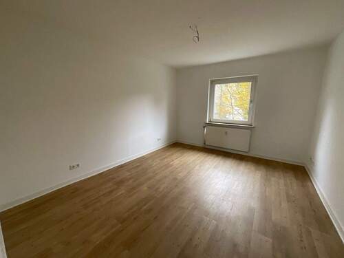 Schlafzimmer - 3 Zimmer Etagenwohnung zur Miete in Remscheid