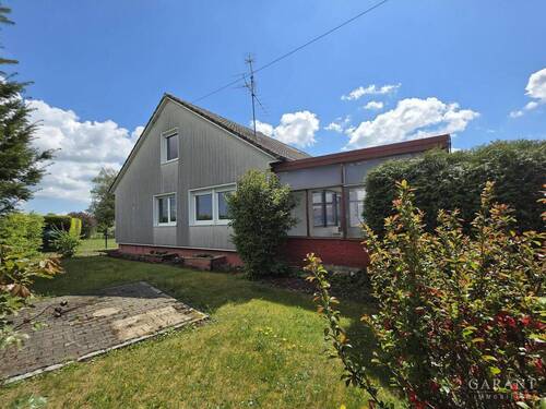 Gartenansicht - 5 Zimmer Einfamilienhaus in Meßstetten