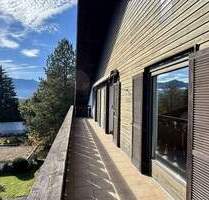 Murnau: 3-Zimmer-Dachgeschosswohnung im Landhausstil mit Balkon - Murnau am Staffelsee