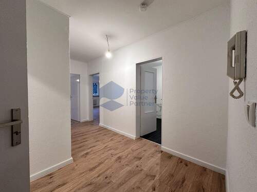 Flur - Etagenwohnung mit 59,50 m&sup2; in Wolfsburg zur Miete