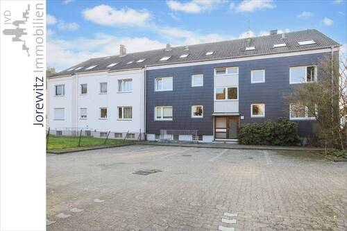 002 - Eingangsansicht - 3 Zimmer Etagenwohnung zur Miete in Bielefeld