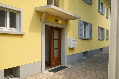 Hauseingang - Mehrfamilienhaus, Wohnhaus zum Kaufen in Lörrach / Brombach