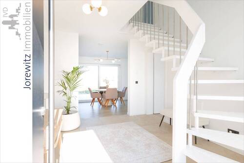 016 - Eingangsbereich - Ansicht 2 - 