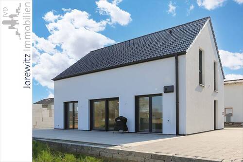 003 - Terrassenansicht - 5 Zimmer Einfamilienhaus in Bielefeld