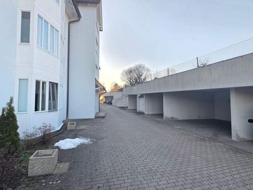 Carportstellplätze - 