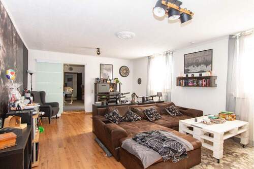 16.7 DG, WZ - 1 Zimmer Mehrfamilienhaus, Wohnhaus zum Kaufen in Castrop-Rauxel