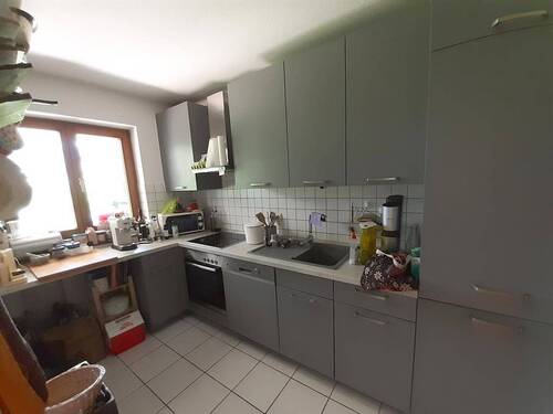 Küche mit EBK - 2 Zimmer Etagenwohnung in Erlangen