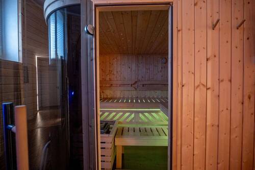 Wellness-und Saunabereich - 