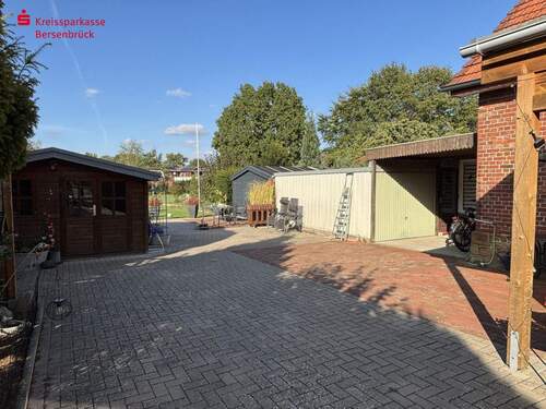 Hoffläche, Nebengebäude - Mehrfamilienhaus, Wohnhaus mit 184,00 m² in Bramsche zum Kaufen